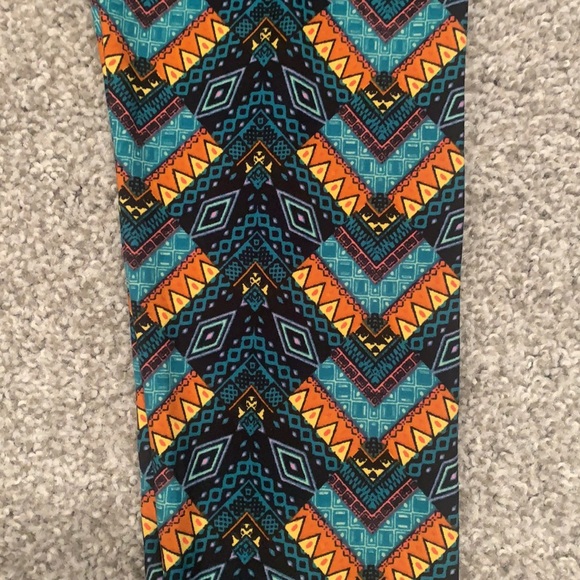 LuLaRoe OS leggings - Picture 2 of 2